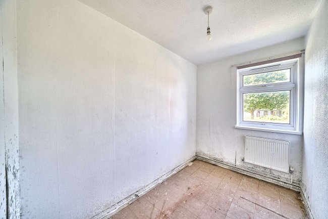 38 Little Grove, Bushey, Hertfordshire, WD23 3BG 1