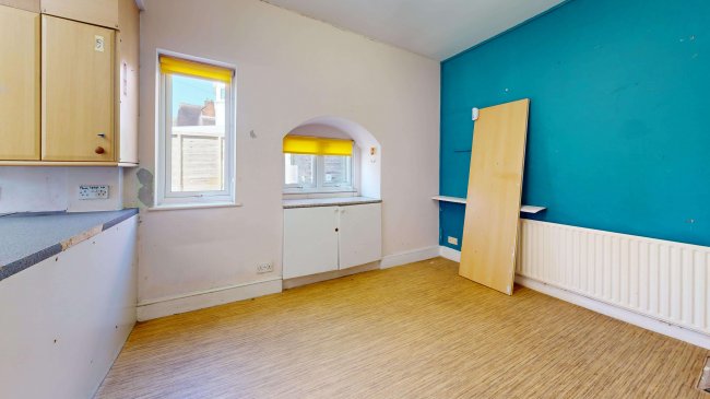 64 Chart Lane, Reigate, Surrey, RH2 7DZ 7