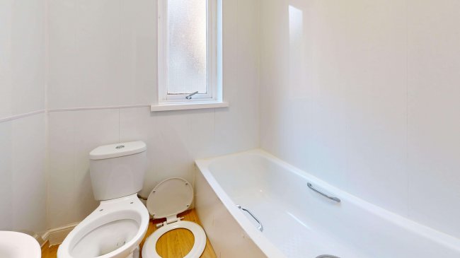 64 Chart Lane, Reigate, Surrey, RH2 7DZ 7