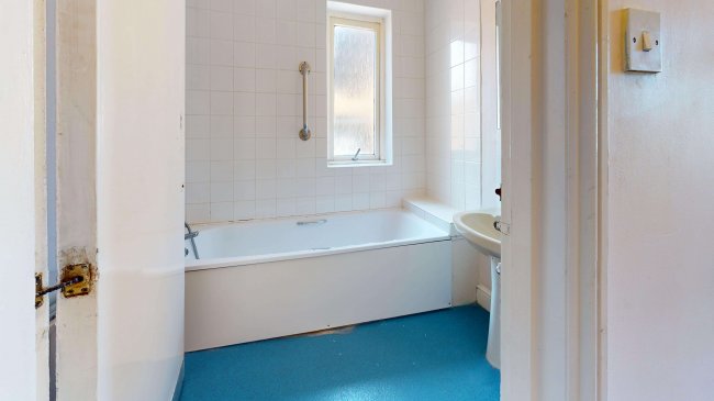 64 Chart Lane, Reigate, Surrey, RH2 7DZ 7