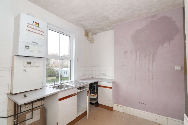 Flat 1 & 2, 21 Grove Road, Ramsgate, CT11 9SH 9