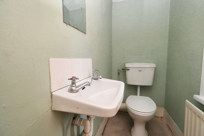 Flat 1 & 2, 21 Grove Road, Ramsgate, CT11 9SH 9