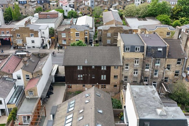 50 Green Lanes, Newington Green, London N16 9NH 10