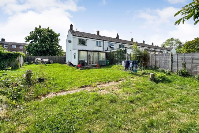 128 Herons Wood, Harlow, Essex CM20 1RU 6