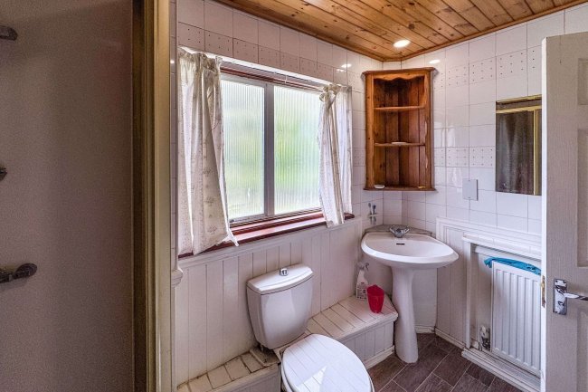 128 Herons Wood, Harlow, Essex CM20 1RU 6