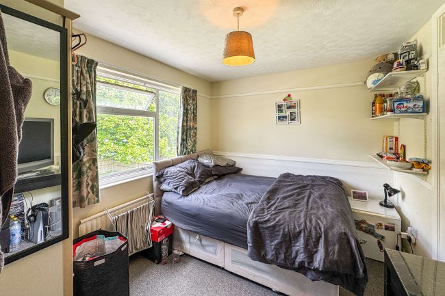 128 Herons Wood, Harlow, Essex CM20 1RU 6