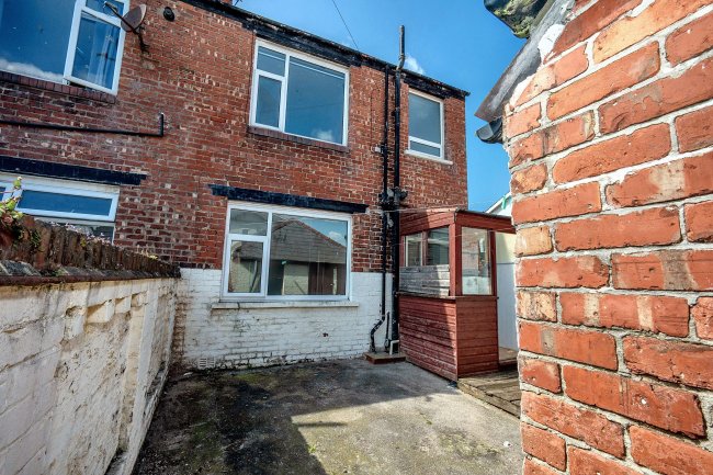 5 Orchard Avenue, Blackpool, FY4 2NX 7