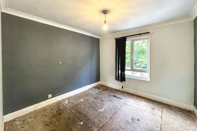 171 Wheatcroft, Cheshunt, Waltham Cross, EN7 6JU 4