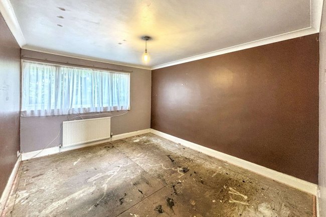 171 Wheatcroft, Cheshunt, Waltham Cross, EN7 6JU 4