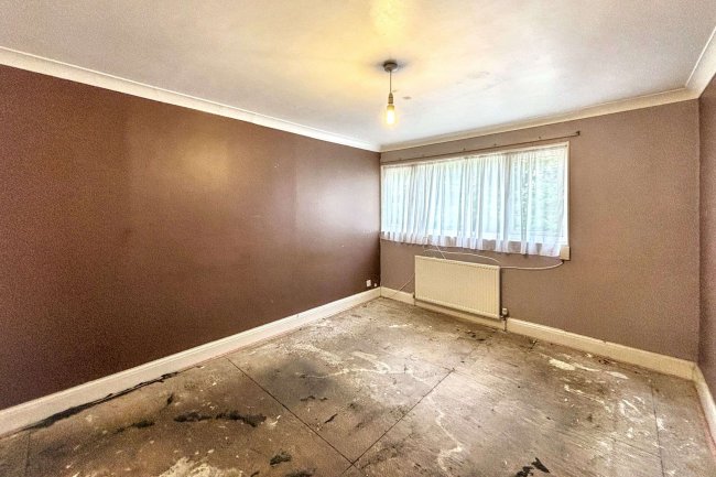 171 Wheatcroft, Cheshunt, Waltham Cross, EN7 6JU 4