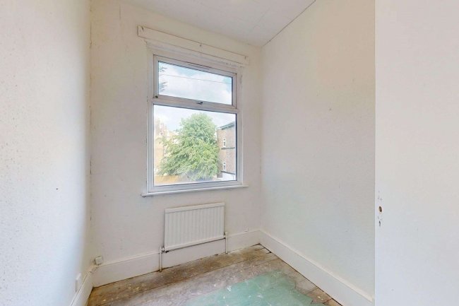 49 Grove Road, Acton, London W3 6AN 4