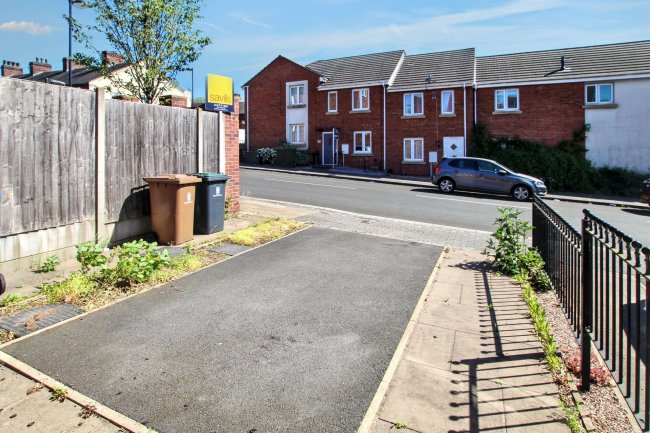 58 Eagle Street, Hanley, Stoke on Trent, ST1 3PE 2