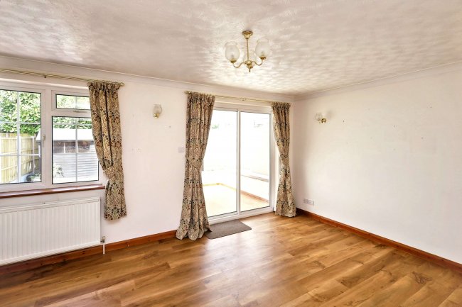 7A Pineapple Road, Amersham, Buckinghamshire, HP7 9JN 4