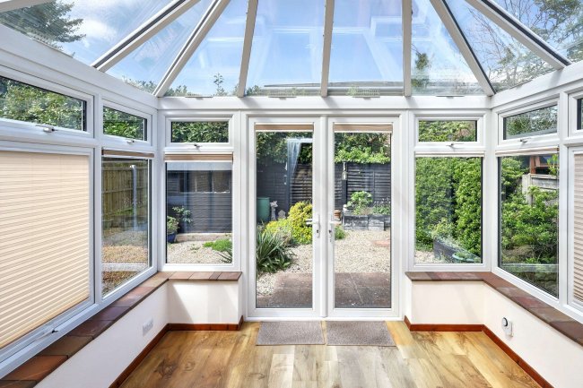 7A Pineapple Road, Amersham, Buckinghamshire, HP7 9JN 4