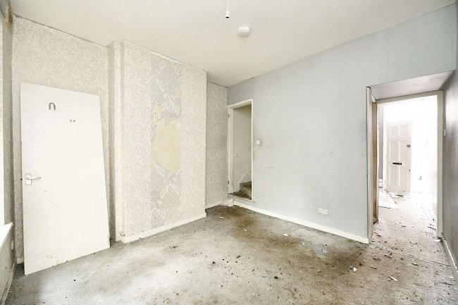 135 Lansdowne Road, Leicester, LE2 8AT 8