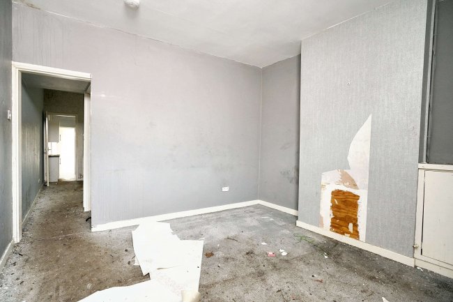 135 Lansdowne Road, Leicester, LE2 8AT 8