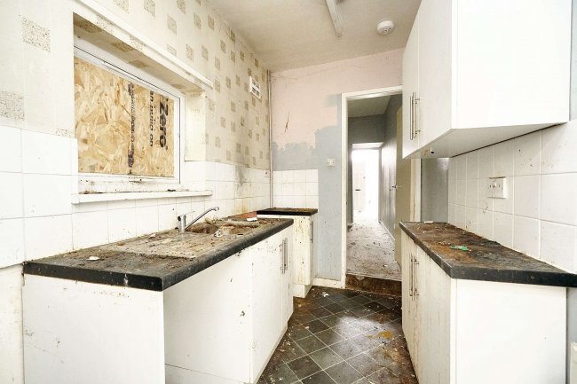 135 Lansdowne Road, Leicester, LE2 8AT 8