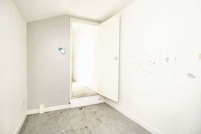 135 Lansdowne Road, Leicester, LE2 8AT 8