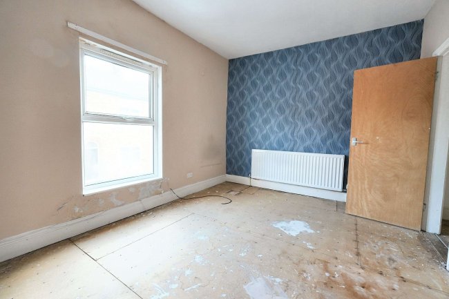 29 Brackley Street, Runcorn, Cheshire, WA7 1EQ 2