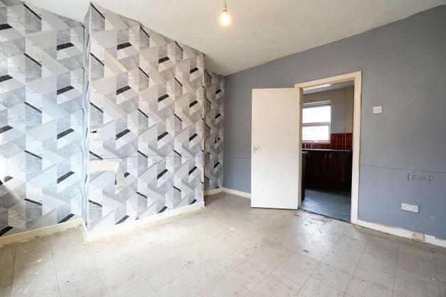 11 Bruce Street, St. Helens, Merseyside, WA10 2EZ 9