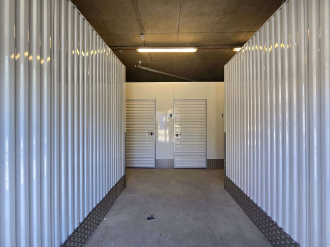 Self Storage Units, Village Square, The Academy, Woolwich, SE18 4AS 8