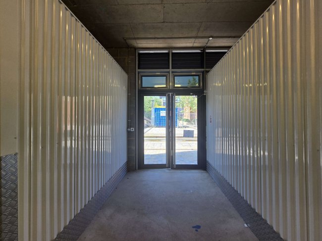 Self Storage Units, Village Square, The Academy, Woolwich, SE18 4AS 8