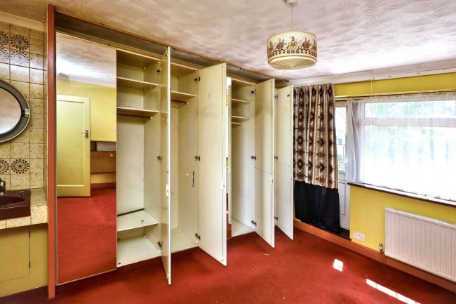 4 East Close, Ealing, London W5 3HE 4