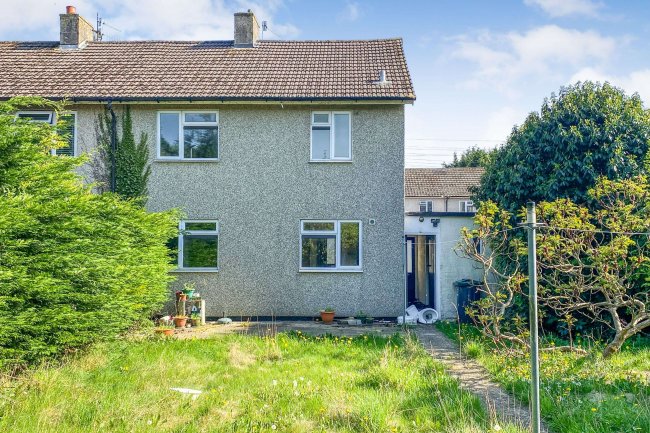 37 Dixon Way, Calne, Wiltshire, SN11 9AN 6