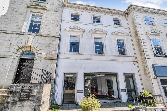 2 Pike Street, Liskeard, Cornwall, PL14 3JE 4