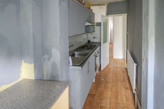 4 Aldborough Road, St. Leonards-on-Sea East Sussex    TN37 6SE 3