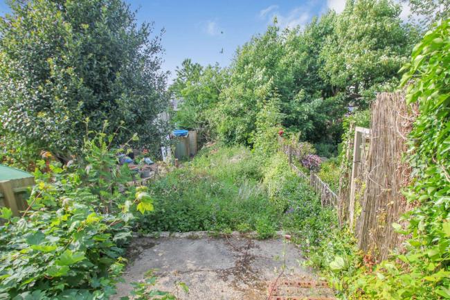 4 Aldborough Road, St. Leonards-on-Sea East Sussex    TN37 6SE 3