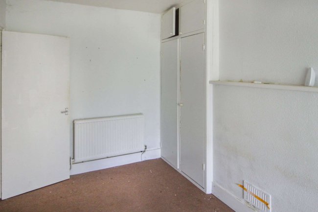 4 Aldborough Road, St. Leonards-on-Sea East Sussex    TN37 6SE 3