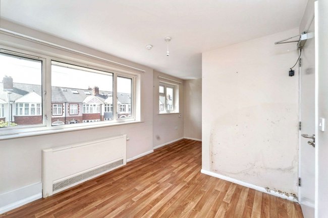 19 Chilgrove Road, Portsmouth PO6 2ER 6