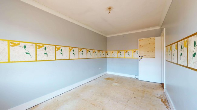 12 Brook Close, Balham High Road, Balham,  London, SW17 7BT 6