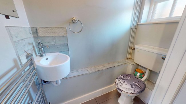 12 Brook Close, Balham High Road, Balham,  London, SW17 7BT 6