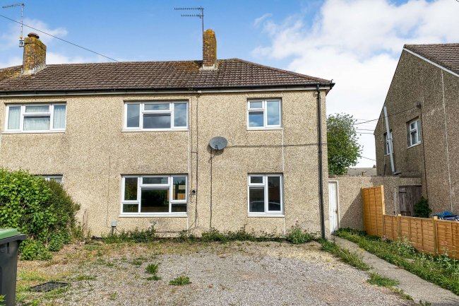 18 Queens Road, Royal Wootton Bassett, Swindon, Wiltshire, SN4 8AW 6