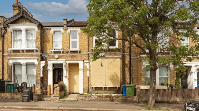 20 Harlescott Road, Nunhead, London, SE15 3BZ 7