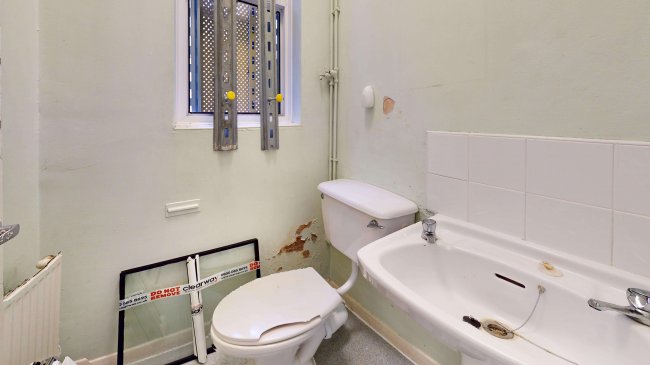 20 Harlescott Road, Nunhead, London, SE15 3BZ 7