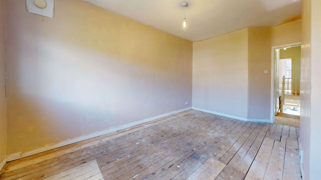 20 Harlescott Road, Nunhead, London, SE15 3BZ 7