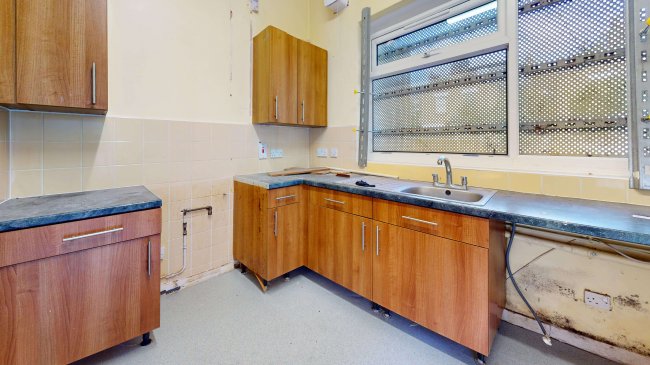 20 Harlescott Road, Nunhead, London, SE15 3BZ 7