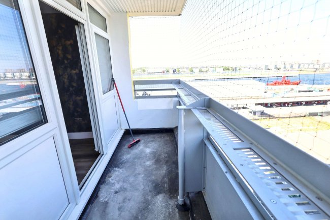 37 Westland House, Rymill Street, London, E16 2LE 8