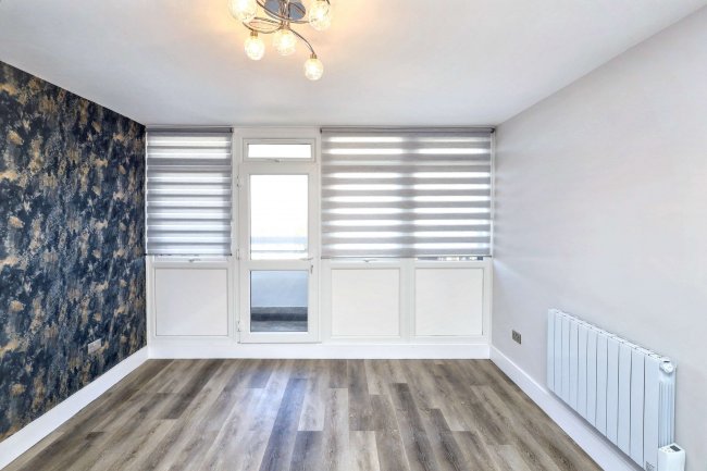 37 Westland House, Rymill Street, London, E16 2LE 8