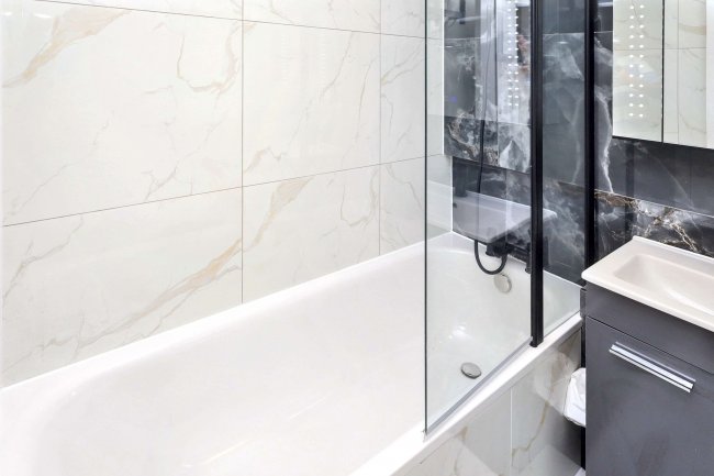 37 Westland House, Rymill Street, London, E16 2LE 8