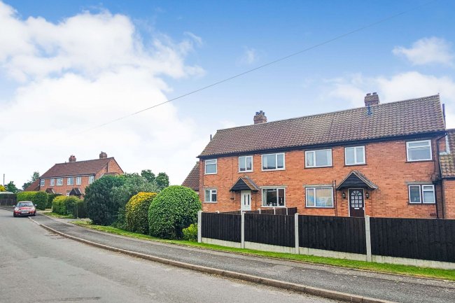 15 Marlbrook Way, Telford, TF6 6BN 6