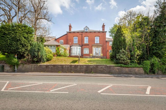 Oaklands Rest, Shaw Road, Royton, Oldham,OL2 6DA 8