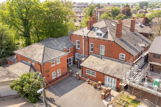 Oaklands Rest, Shaw Road, Royton, Oldham,OL2 6DA 8