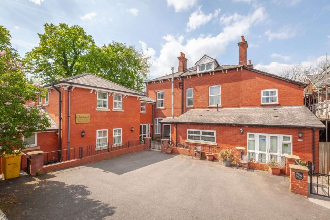 Oaklands Rest, Shaw Road, Royton, Oldham,OL2 6DA 8