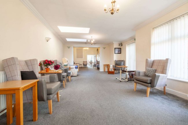 Oaklands Rest, Shaw Road, Royton, Oldham,OL2 6DA 8