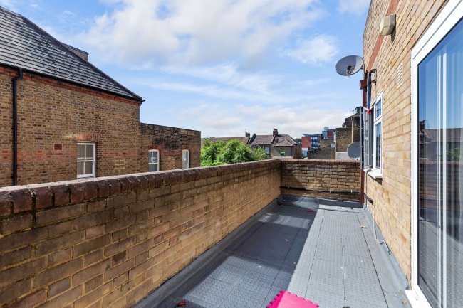 233-235 Kilburn High Road, London, NW6 7JN 15