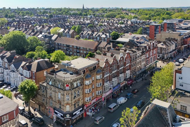 233-235 Kilburn High Road, London, NW6 7JN 15